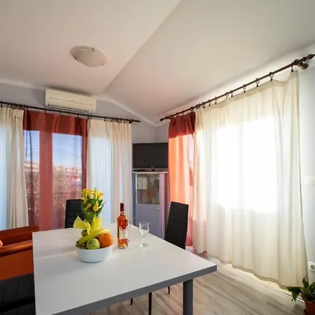 Apartman Matea Apartamento *